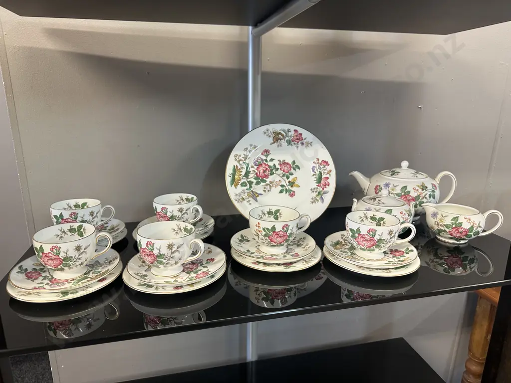 22 Piece  Wedgwood Charnwood Tea Ware Including Teapot, Creamer, Jug Etc Image 1++