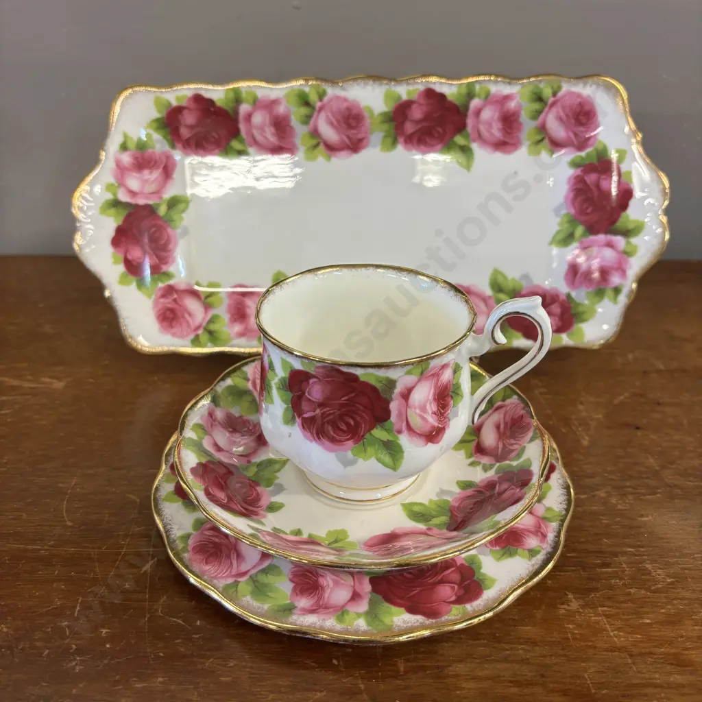 Royal Albert Old English Rose Trio and Sandwich Plate Image 1++