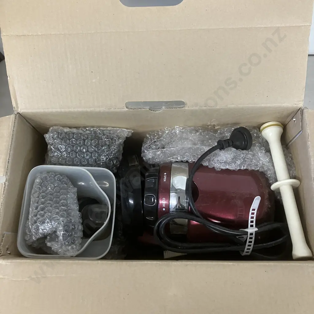 OSCAR Juicer DA-1000 With Original Box Image 1++