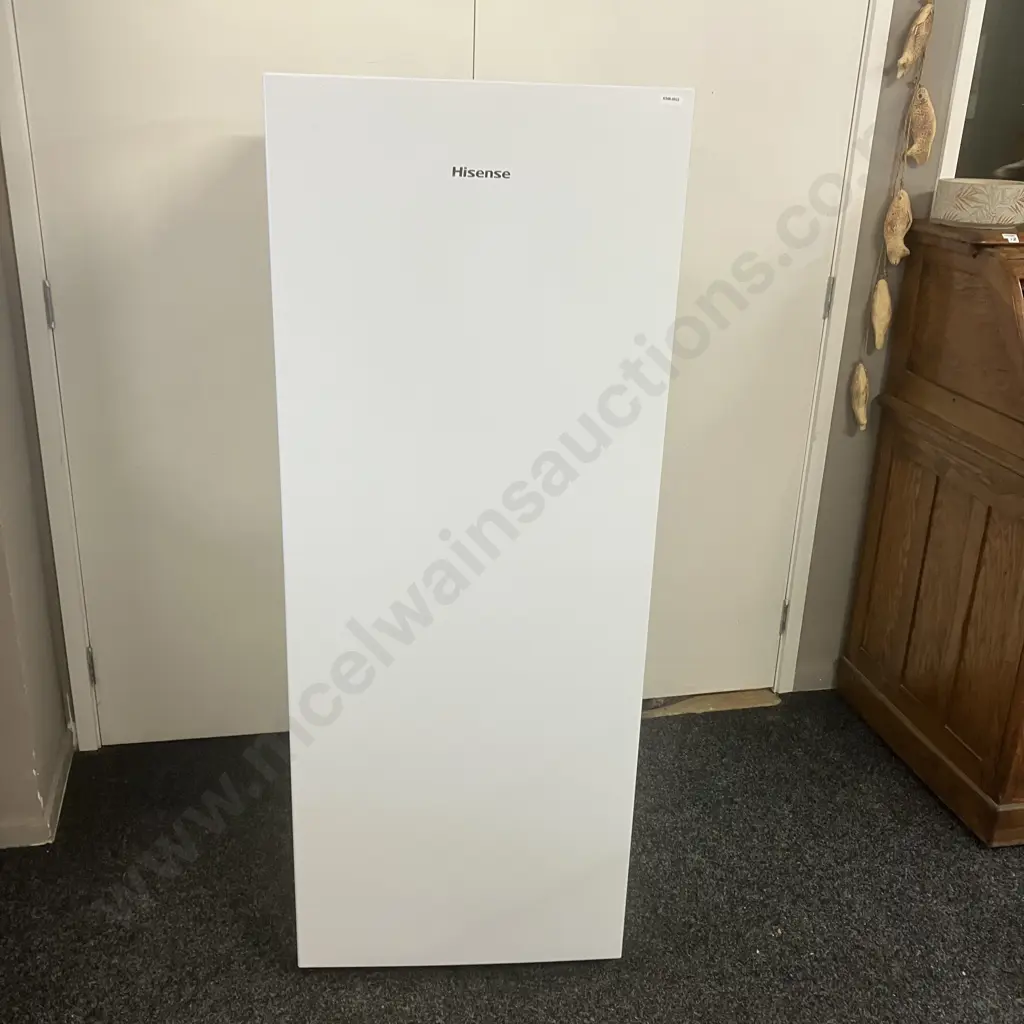Hisense 155 Litre Vertical Freezer HRVF155. H143 W55 D55cm Image 1++