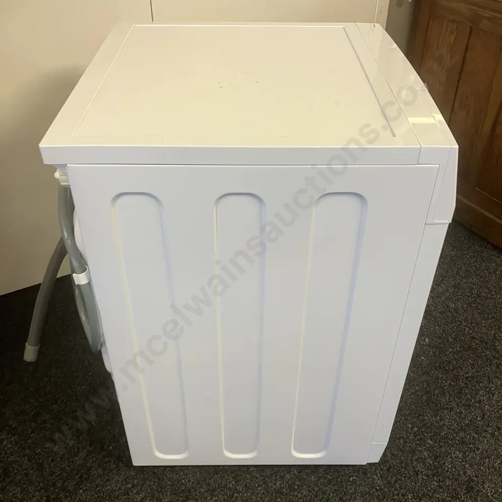 Fisher & Paykel 8kg Front Loading Washing Machine WH8060P3 - White (Under 12mths Old) Image 1++