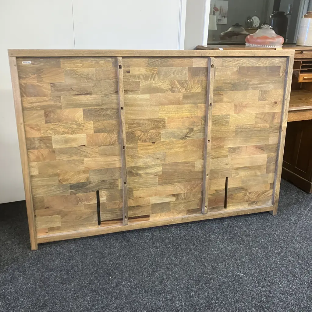 Indian Teak Ridged Slatted Headboard. 121 x 171cm Image 1++
