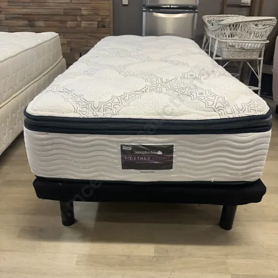 Sleepmaker Together Alone Liberty Firm King Single Mattress with Powered Adjustable Base