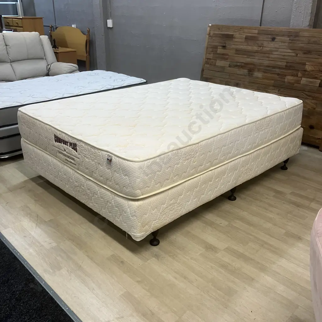 Sapphire Bedding Comfort Plus Queen Size Bed Image 1++