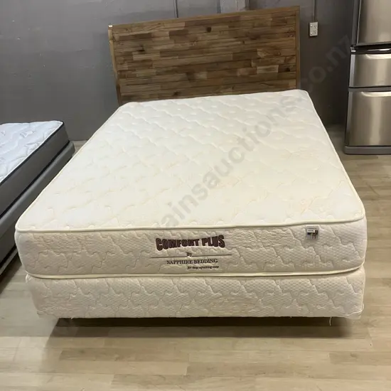 Sapphire Bedding Comfort Plus Queen Size Bed