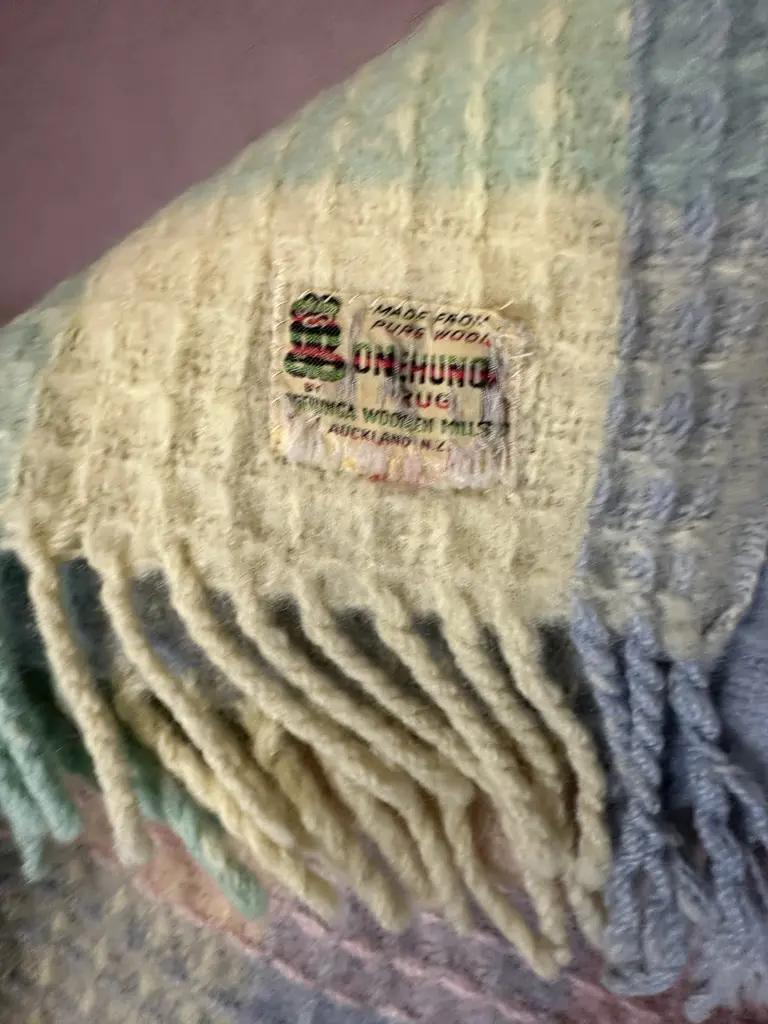 Vintage Onehunga Woollen Rug/Throw Image 1++