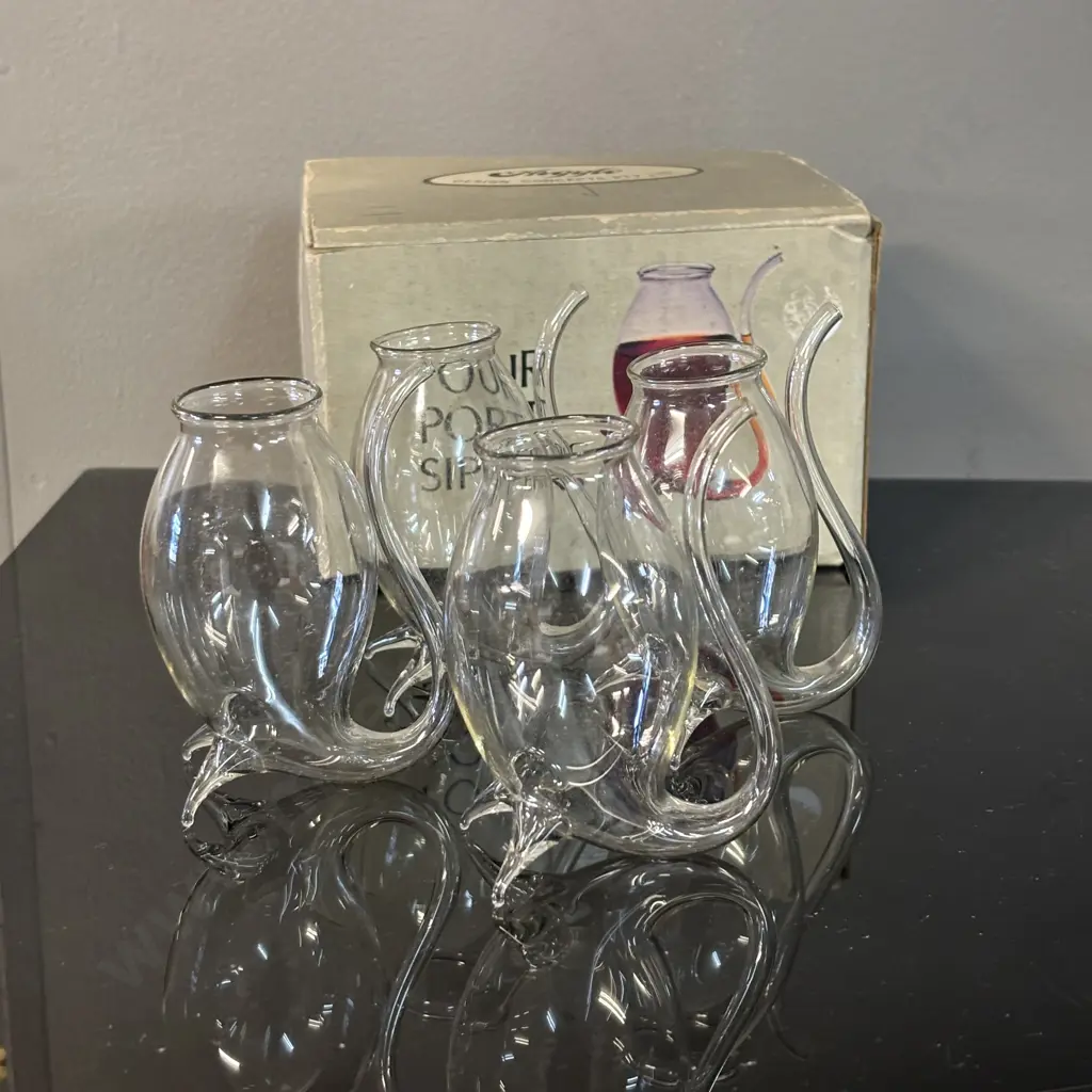 Vintage Boxed set of four Port Sippers Image 1++