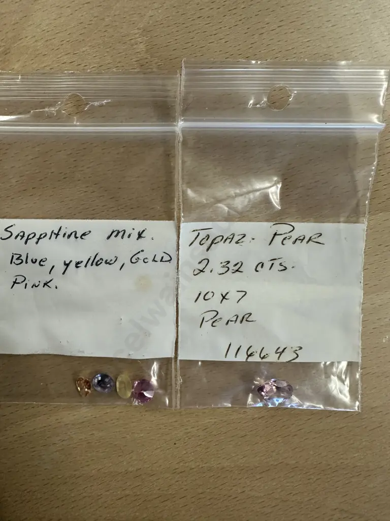 Topaz Pear Shaped Gemstone 2.32ct & Sapphire Mixed Gemstones x4 Image 1++