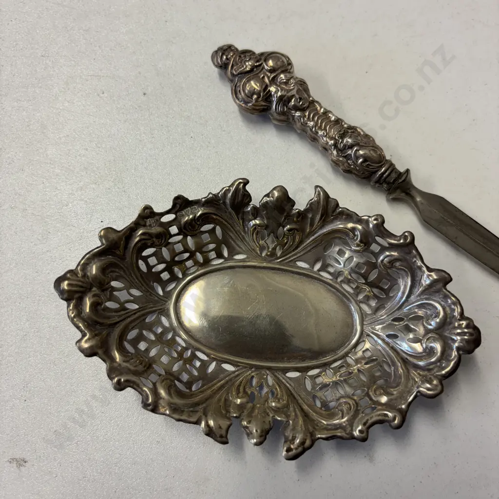 Silver dish and letter knife Image 1++