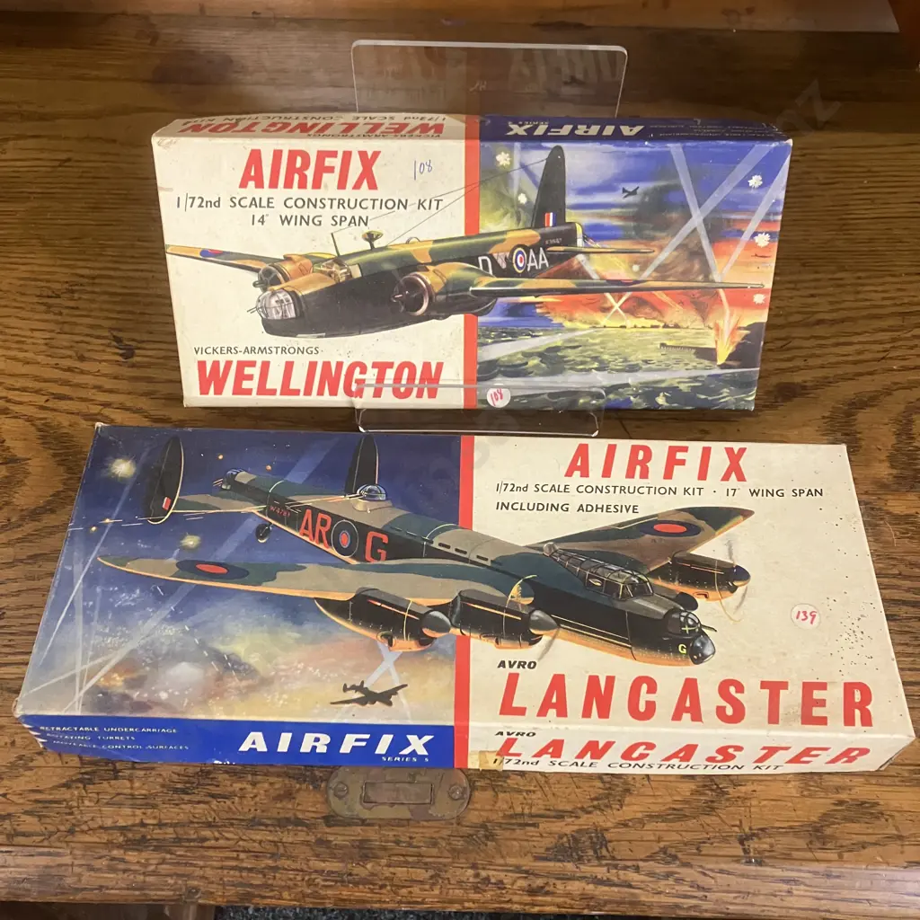 Vintage Airfix Vickers-Armstrongs Wellington Series 4 #1419 1959 & Avro Lancaster Series 5 #1418 1959 1/72 Kits, England Image 1++