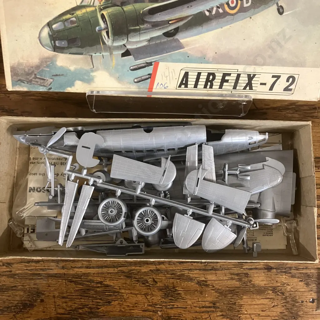 Vintage Airfix Firefly MK.5 #298 1966 Series 2 & Lockheed Hudson 1 #386 1963 Series 3 1/72 Scale - England (Open Boxes) Image 1++