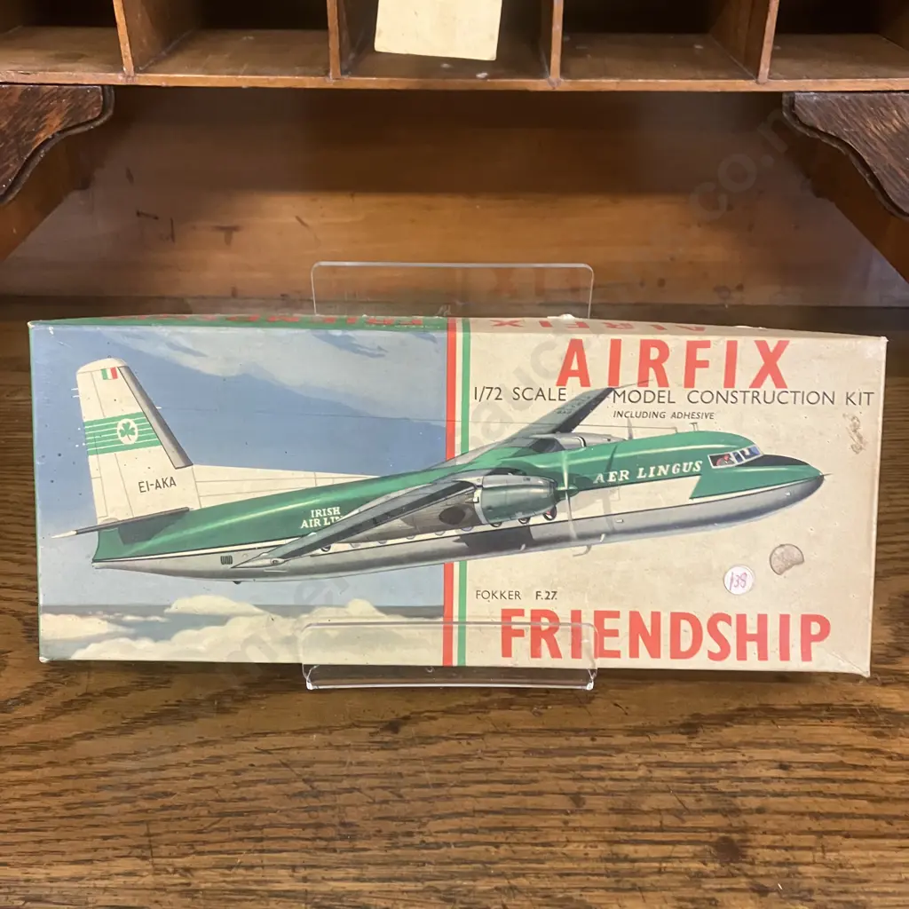 Vintage Airfix Fokker F.27. Friendship, 1/72 Scale Model Kit, Series 5, No.583 - England 1960 (Open Box) Image 1++