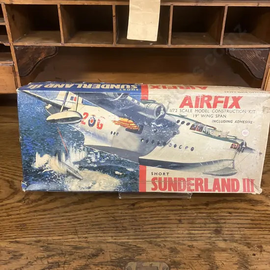Vintage Airfix Short Sunderland IIl, 1/72 Scale Model Kit #681 Series 6 - England 1959 (Open Box)