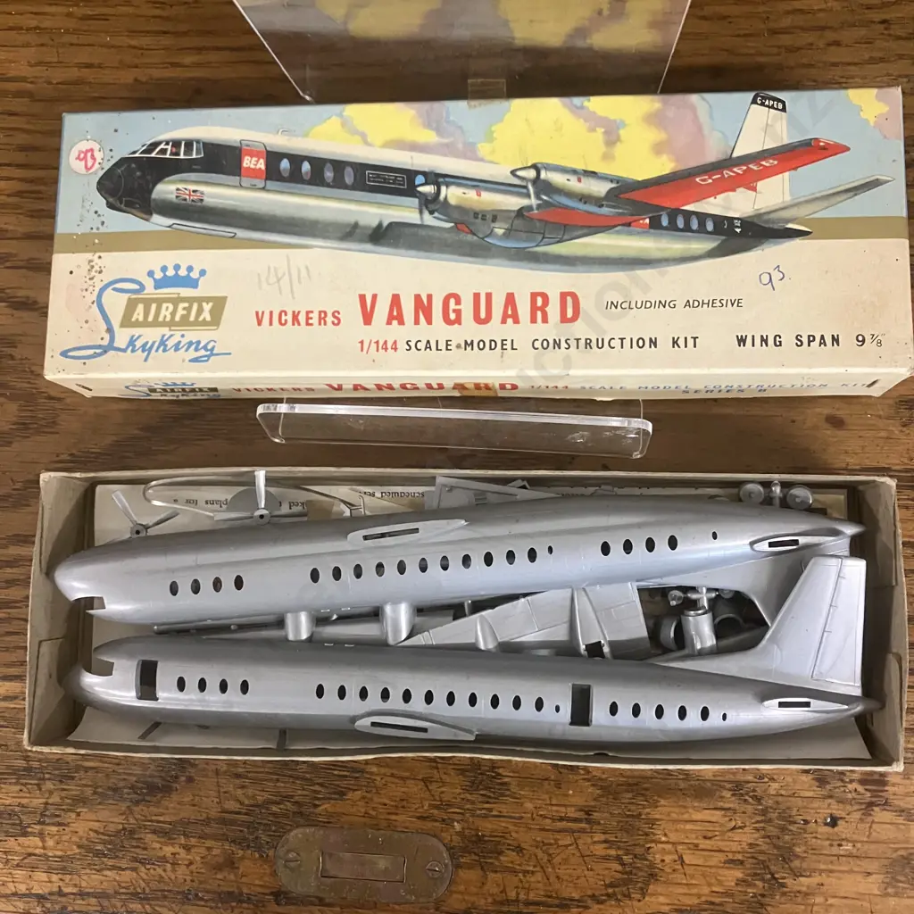 Vintage Airfix SkyKing 1/144 Sud-Aviation SE 210 Caravelle #SK400 1961 & Vickers Vanguard #SK501 1962 Kits - England Image 1++