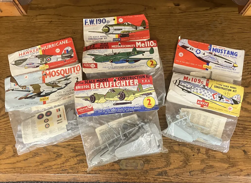 Vintage Airfix 1/72 Scale Model Kits x 7 In Hanging Bags Image 1++