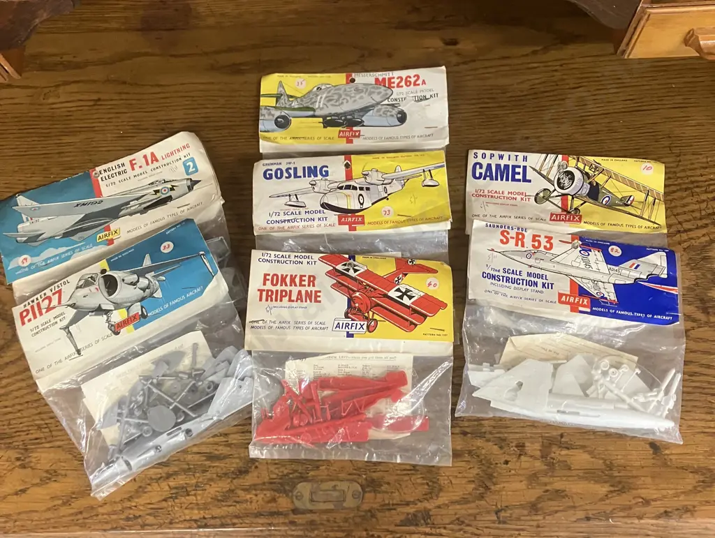 Vintage Airfix 1/72 Scale Model Kits x 7 In Hanging Bags Image 1++