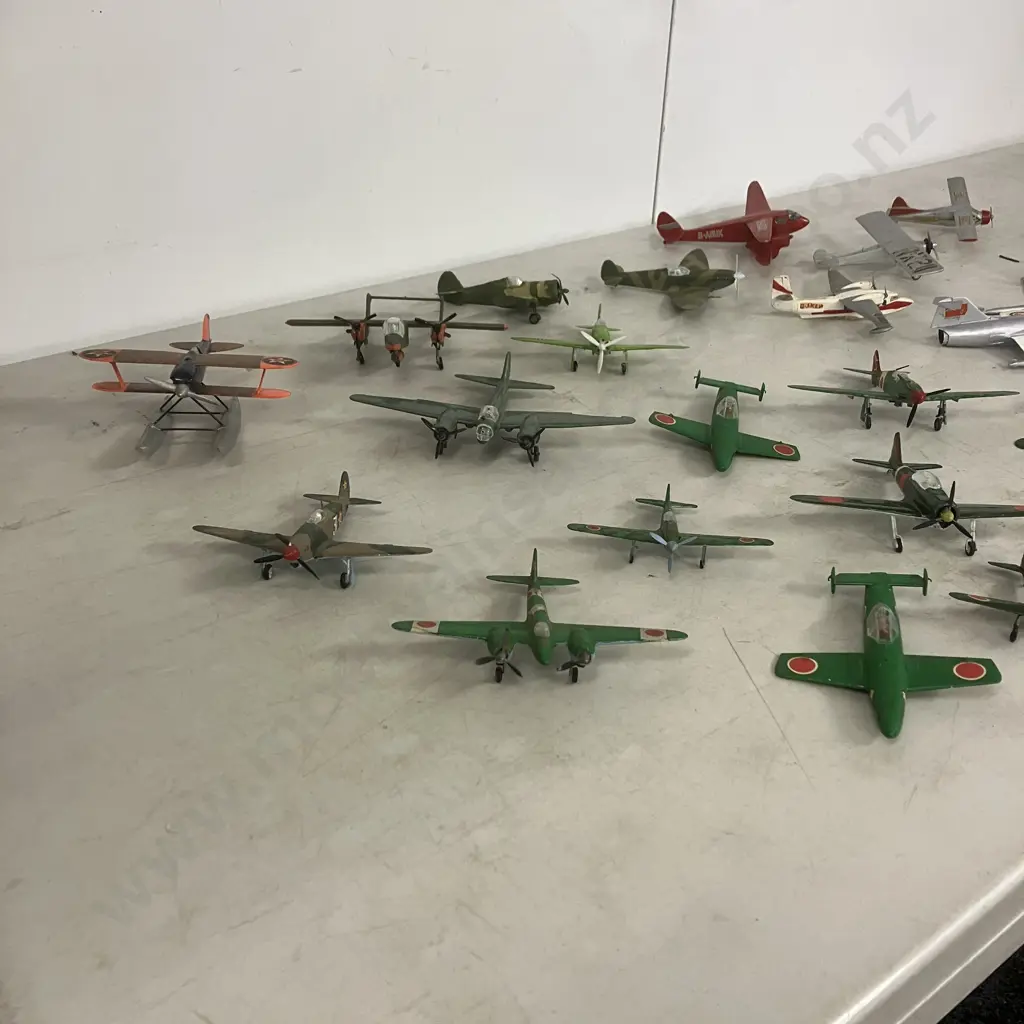 Assorted Aircraft Models - Japan, Canada Etc (Some As Found) Image 1++
