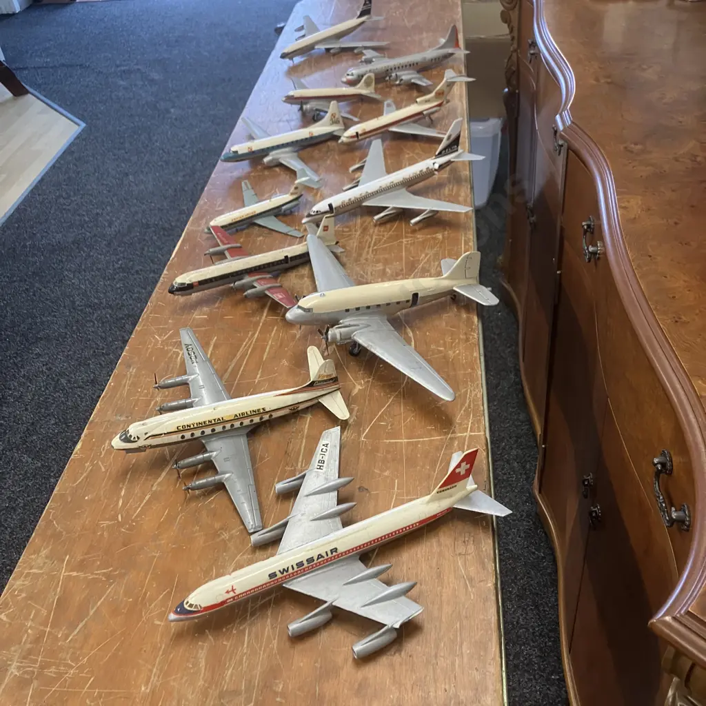 Assorted Aircraft Models, Airliners Etc (Some As Found) Image 1++