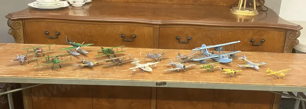 Assorted Vintage British Aircraft Models (Some As Found) Image 1++