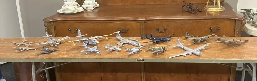 Assorted USAF Aircraft Models (Some As Found) Image 1++