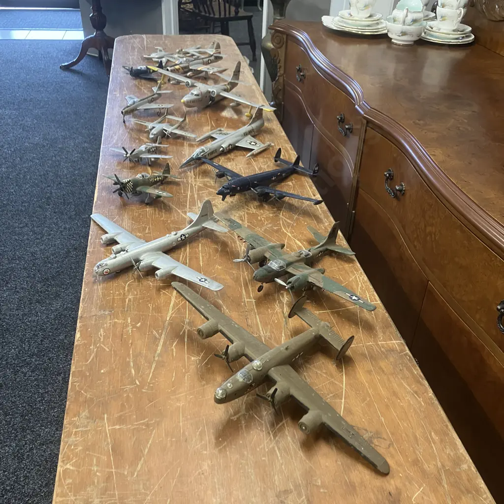Assorted USAF Aircraft Models (Some As Found) Image 1++