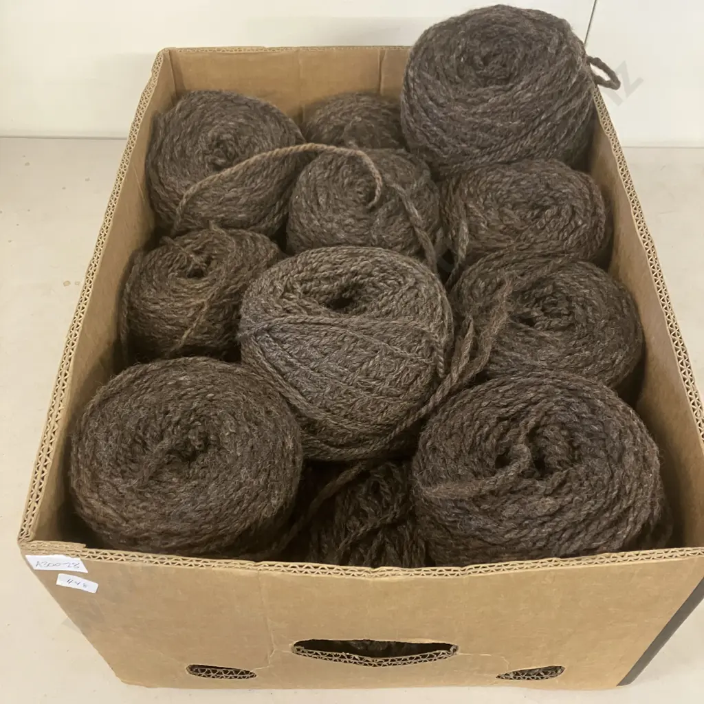 Box Lot 20 x Wools Image 1++