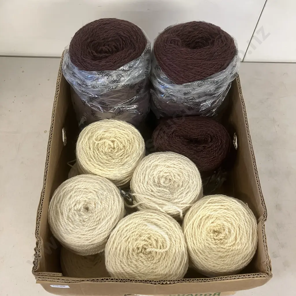Box Lot Assorted Wools Image 1++