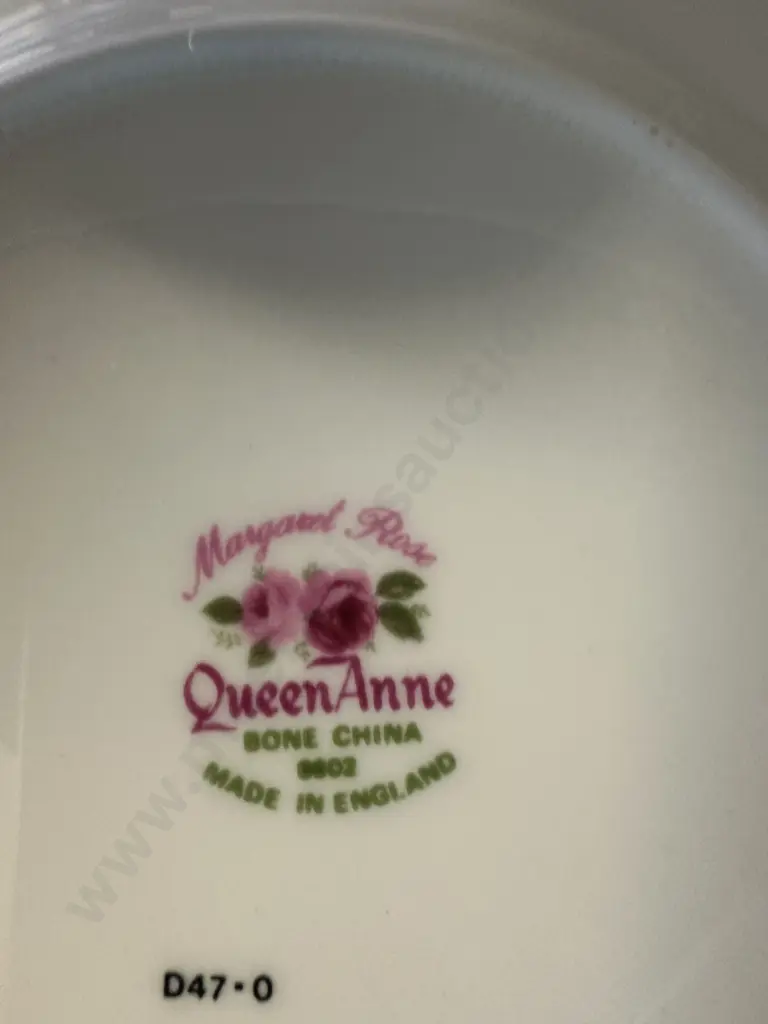 Queen Anne Bone China 'Margaret Rose' Dinnerware Pattern #B39.4 Image 1++