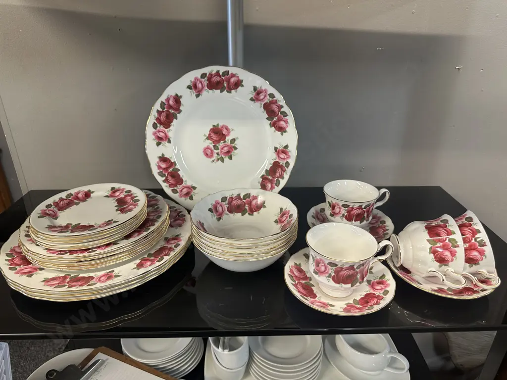 Queen Anne Bone China 'Margaret Rose' Dinnerware Pattern #B39.4 Image 1++