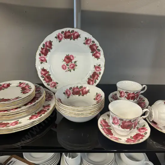 Queen Anne Bone China 'Margaret Rose' Dinnerware Pattern #B39.4