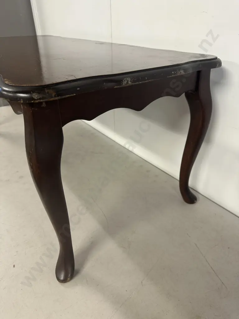 Queen Anne Style Mahogany Effect Coffee Table, Cabriole Legs. H44 W111 D50cm Image 1++