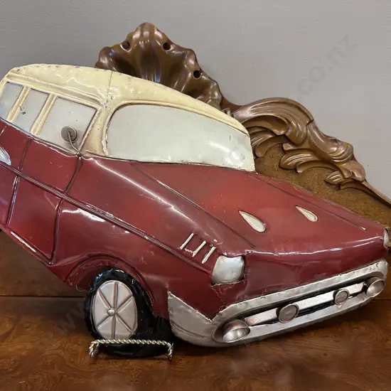 Wall Hung Metal Car (af to hook)