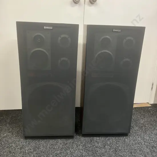 Pair of Sherwood K-5100 Floor Standing Speakers - 8 Ohms 100 Watts