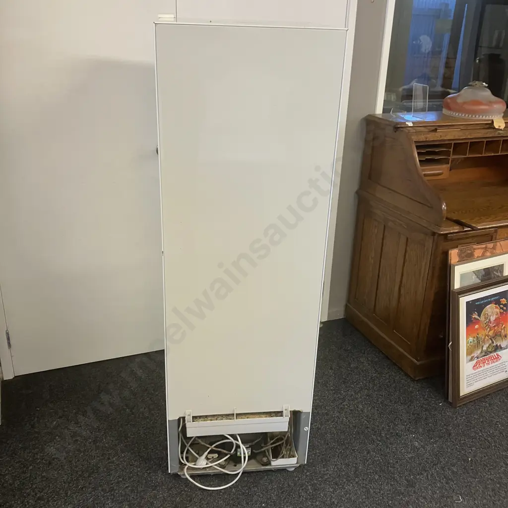 Kelvinator C270 Refrigerator #NFR104826R Image 1++