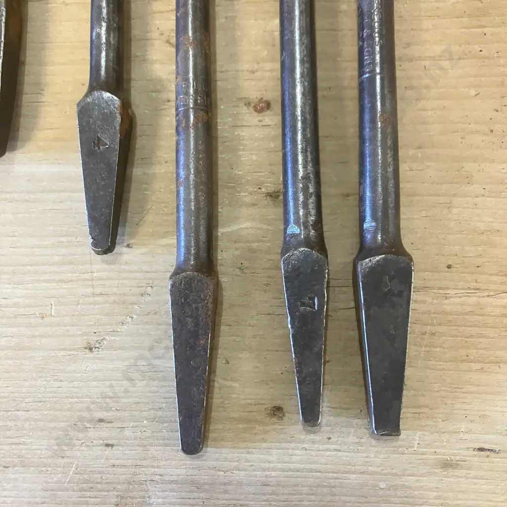 4 x Vintage Bull Nose Scotch Barrel Eyed Timber Framing Augers & 6 x Gimble Bits Image 1++