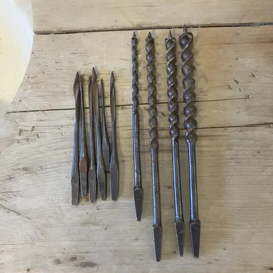 4 x Vintage Bull Nose Scotch Barrel Eyed Timber Framing Augers & 6 x Gimble Bits