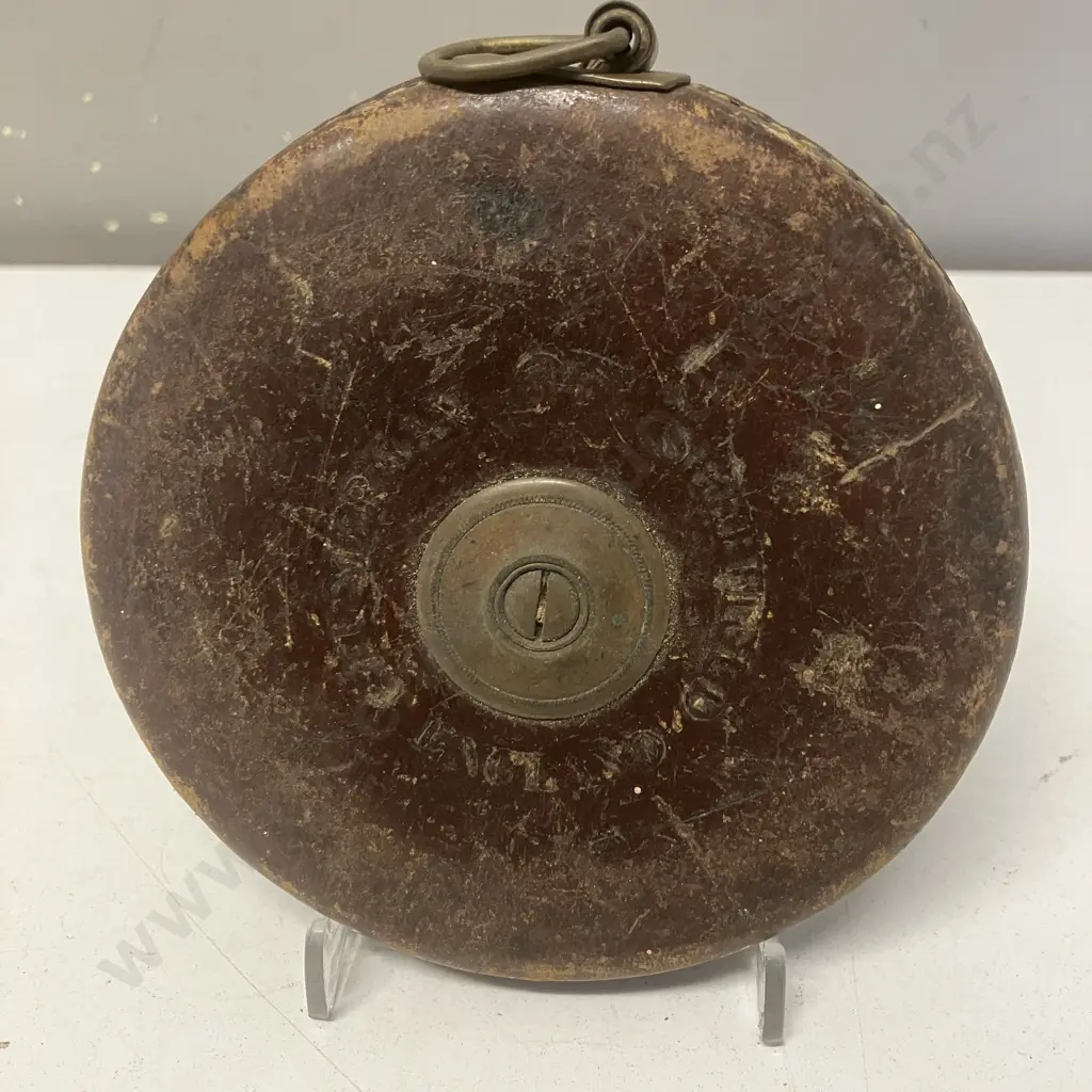 Chesterman 66ft Leather Tape Measure Image 1++
