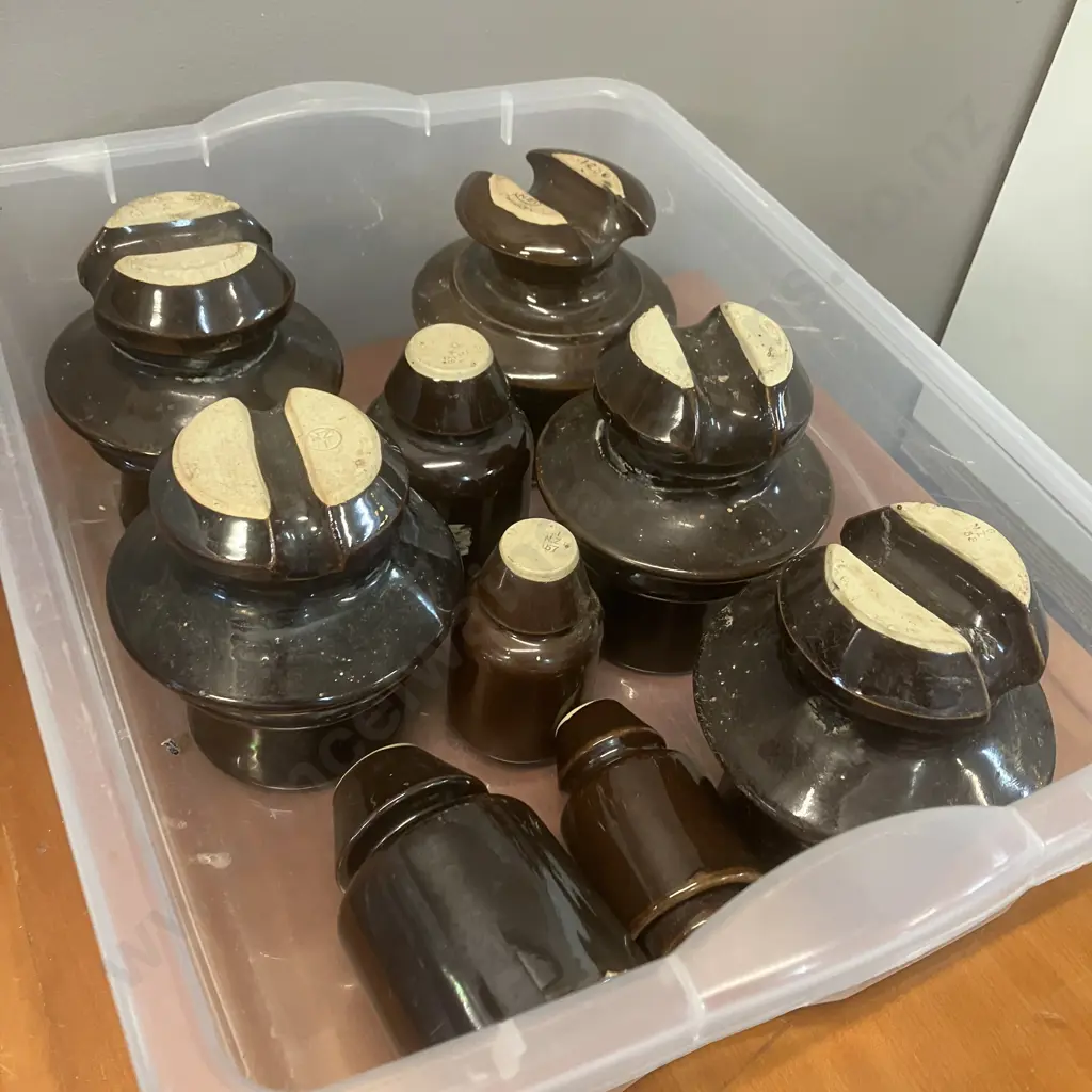NZI Insulators - Stamped, Assorted x 9 Image 1++