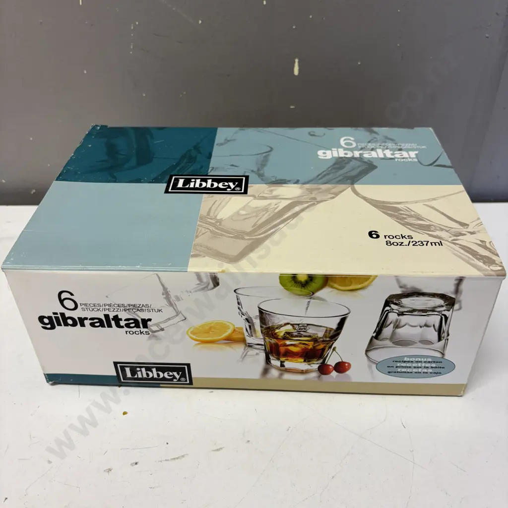 Boxed Set of Gibraltar Glasses Image 1++