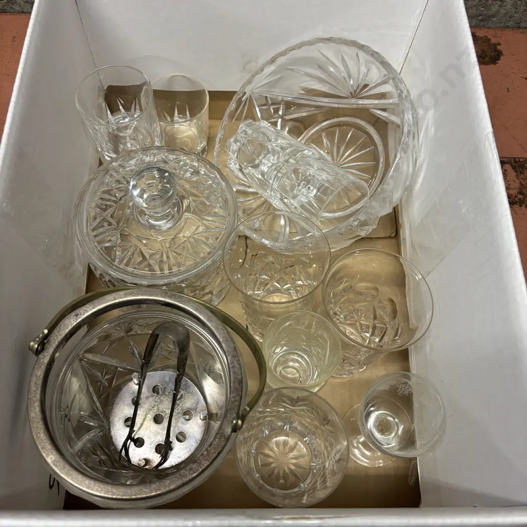 Box of Assorted Vintage Crystal etc Image 1++
