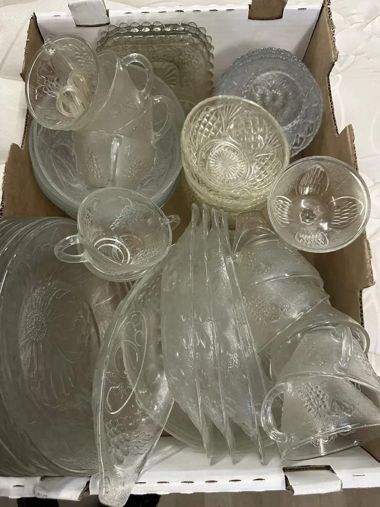 Glass Ware Assorted Image 1++