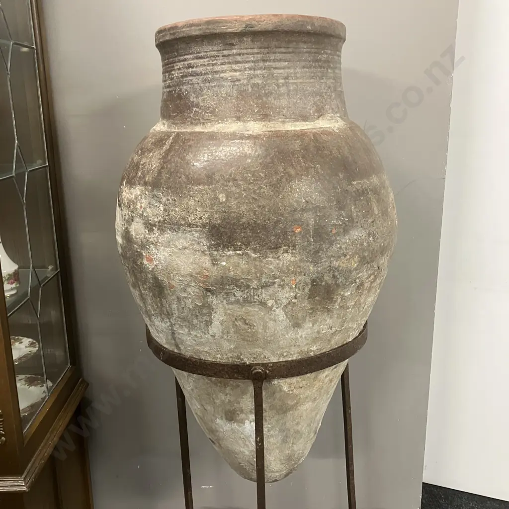 Antique Egyptian Water Storage Pot With Metal Stand. H130cm Image 1++