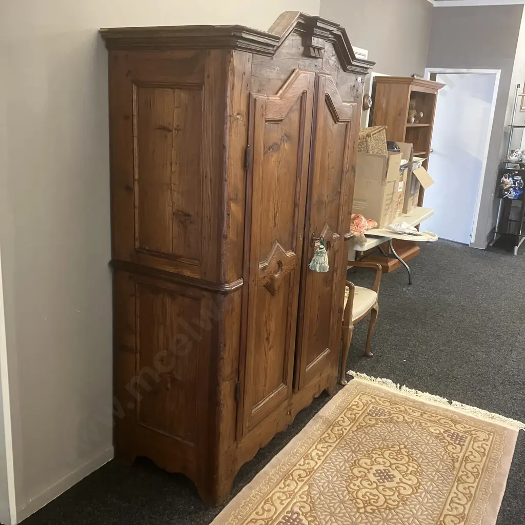 Antique 2 Door Armoire With Shelves & Key. H189 W125 D58cm Image 1++