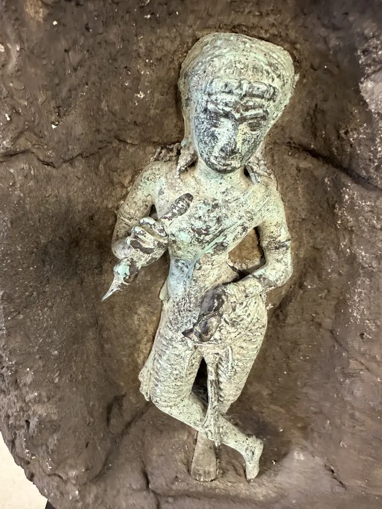 Vintage Indonesian Figurine On Plinth. H54cm Image 1++