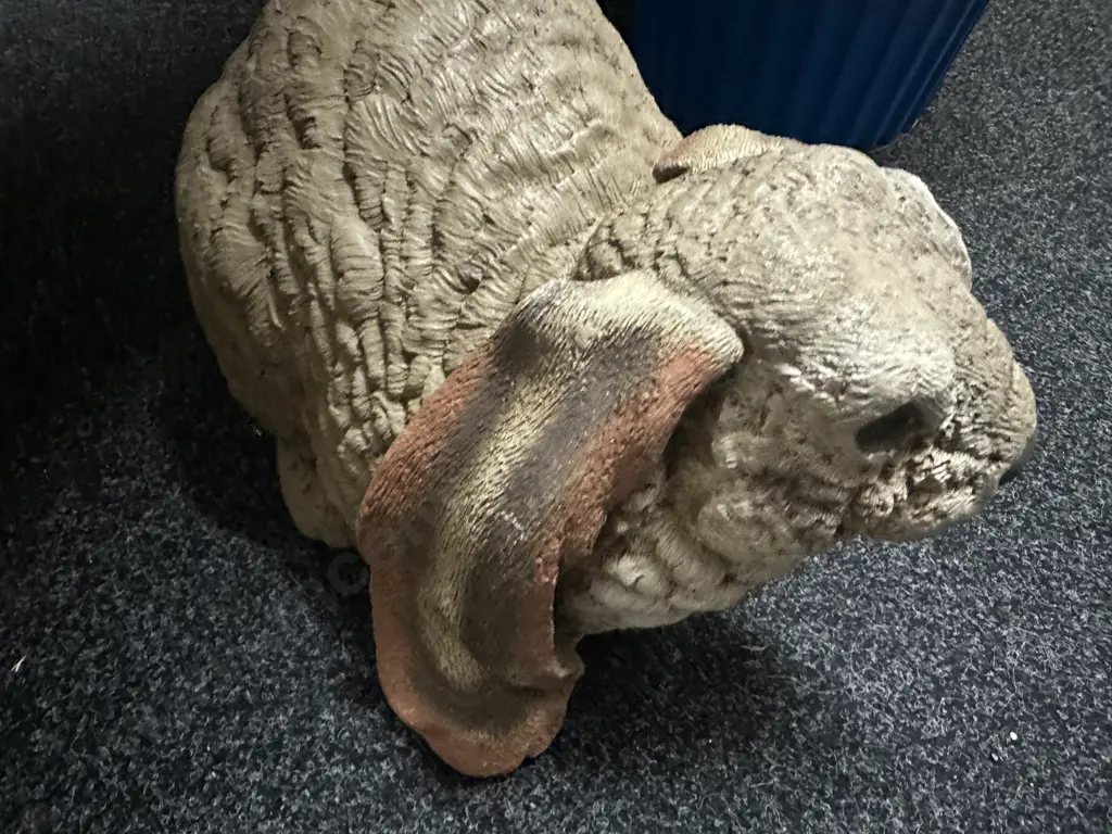 Home Decor Concrete Rabbit Figurine H22,W40cm. Image 1++