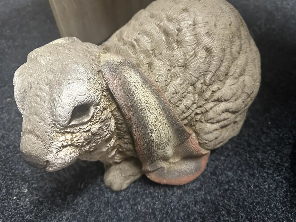 Home Decor Concrete Rabbit Figurine H22,W40cm. Image 1++