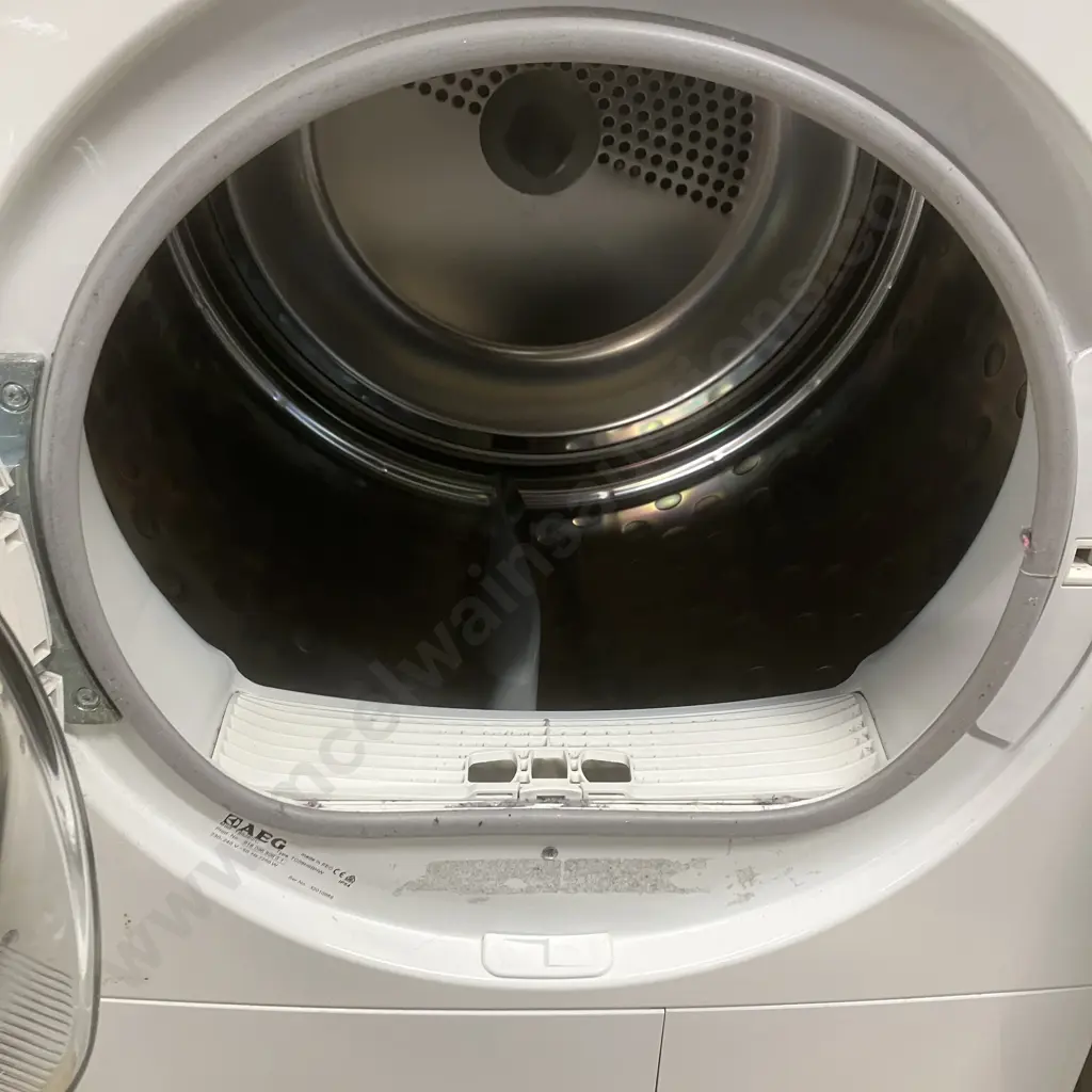 AEG 8kg ProTex Series 8 Condenser Dryer T862801C Image 1++