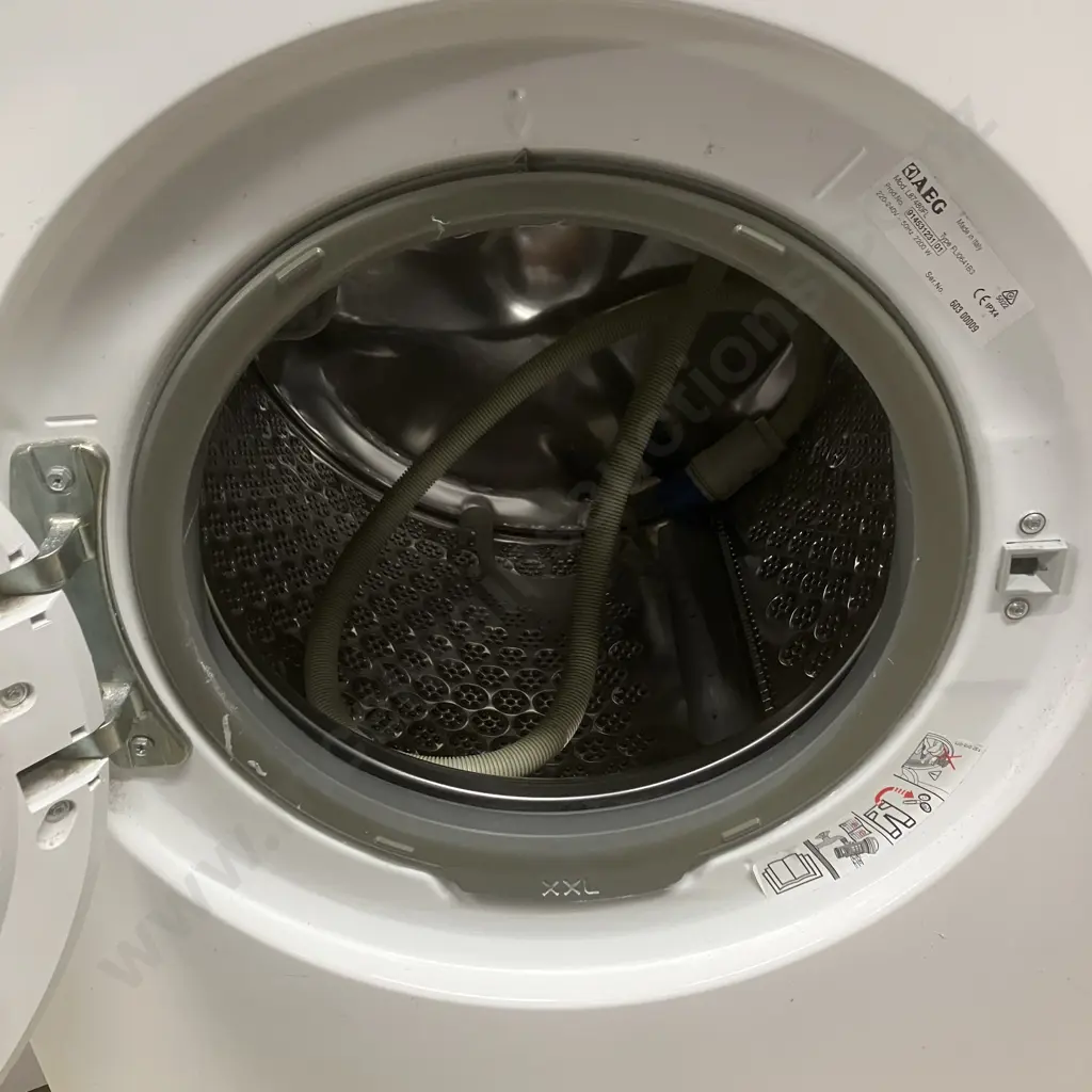 AEG 8kg ProTex Series 8 Front Load Washing Machine L87480FL Image 1++