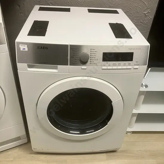 AEG 8kg ProTex Series 8 Front Load Washing Machine L87480FL