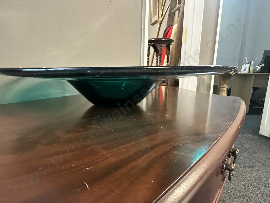 Art Glass Green Console Bowl H7,Dia40cm. Image 1++